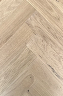 BARLINEK-Třívrstvá dřevěná podlaha-Dub Bianco Herringbone 130, 14x130x725mm, bal 0,65m2 